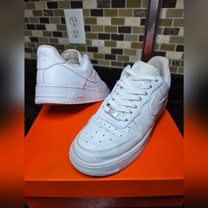 Nike Air Force 1, Size 8.5W